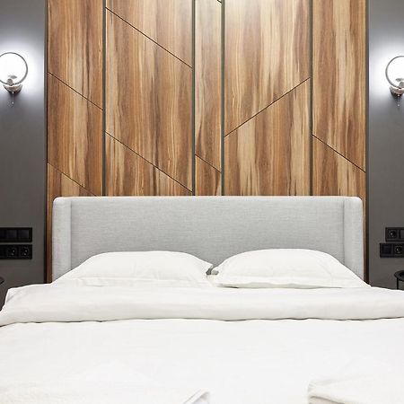 Royal Apartment On Leontovicha 7/2 Львов Экстерьер фото