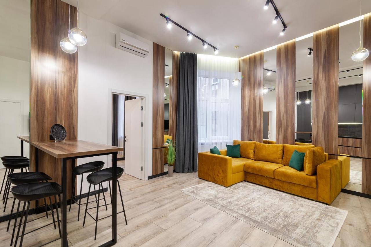 Royal Apartment On Leontovicha 7/2 Львов Экстерьер фото